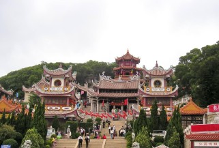 莆田景点全攻略：轻松规划湄洲岛妈祖朝圣与南少林禅武之旅，避开拥挤享受山海之美