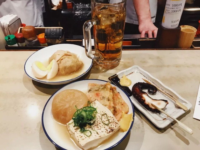 兰州机场全攻略:交通、购物、美食一站式解决,轻松出行不迷路 兰州机场全攻略:交通、购物、美食一站式解决,轻松出行不迷路