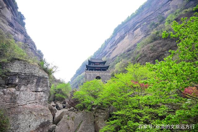 剑阁峥嵘而崔嵬:揭秘天下第一险关的地理战略与千年文化 剑阁峥嵘而崔嵬:揭秘天下第一险关的地理战略与千年文化