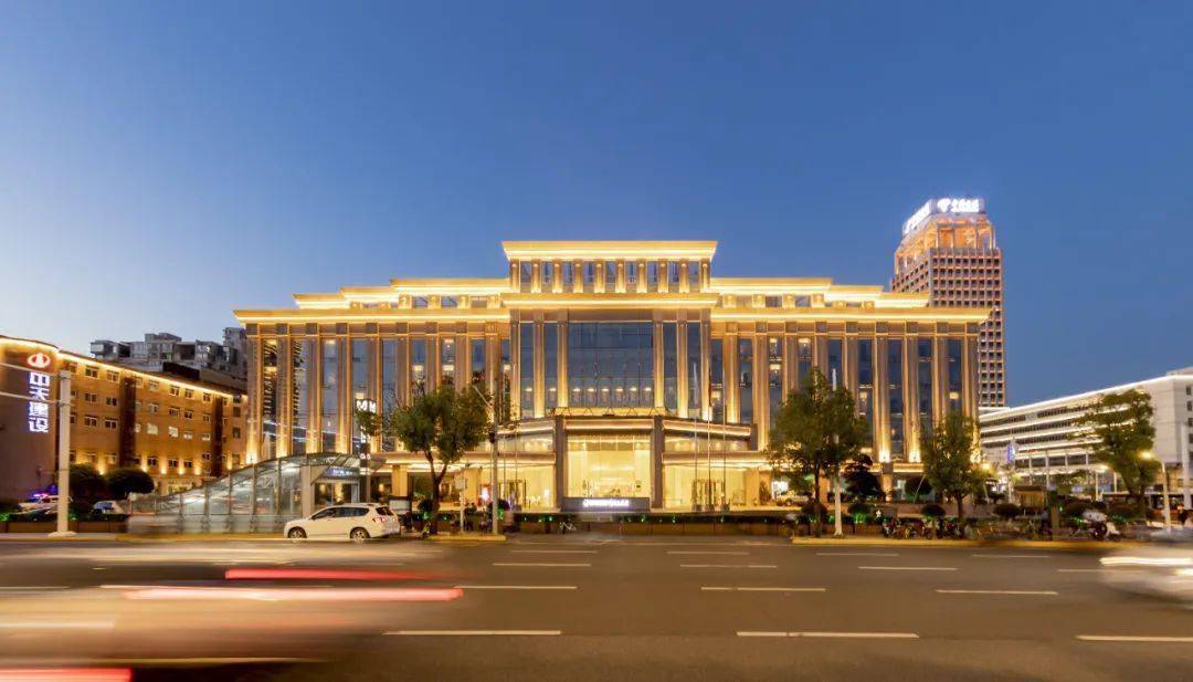 洪山宾馆:体验便捷与温暖的完美旅居,让每一次出行都充满惊喜与舒适 洪山宾馆:体验便捷与温暖的完美旅居,让每一次出行都充满惊喜与舒适