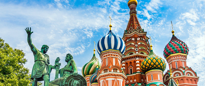 瓦西里大教堂旅游攻略:九座洋葱顶的视觉盛宴与最佳参观时间摄影技巧 瓦西里大教堂旅游攻略:九座洋葱顶的视觉盛宴与最佳参观时间摄影技巧